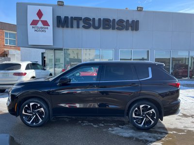 2022 Mitsubishi Outlander in Regina, Saskatchewan