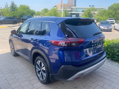 2021 Nissan Rogue in Markham, Ontario