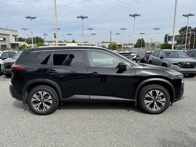 2023 Nissan Rogue in North Vancouver, British Columbia