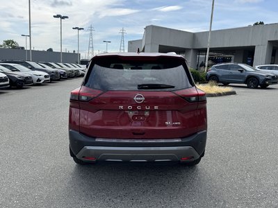 2023 Nissan Rogue in North Vancouver, British Columbia