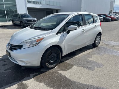Nissan Versa Note  2015 à Calgary, Alberta