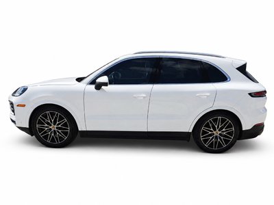 2024 Porsche Cayenne in Vancouver, British Columbia