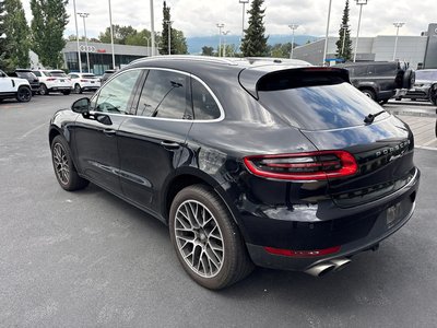 2018 Porsche Macan in North Vancouver, British Columbia