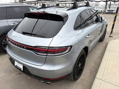Porsche Macan  2019 à Calgary, Alberta