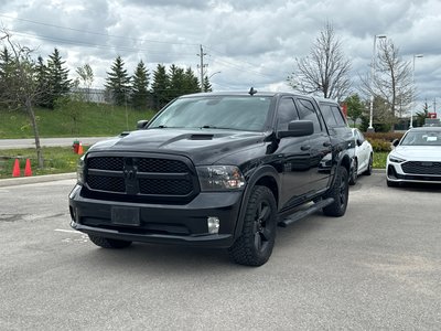 Ram RAM 1500 Classic Crew Cab 4x4 (DS)  2022 à Barrie, Ontario