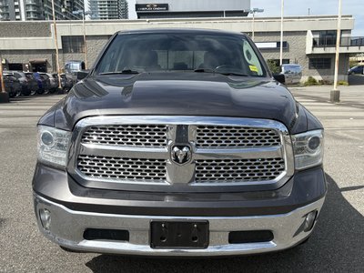 2017 Ram 1500 Crew Cab 4x4 in North Vancouver, British Columbia