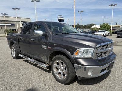 2017 Ram 1500 Crew Cab 4x4 in North Vancouver, British Columbia