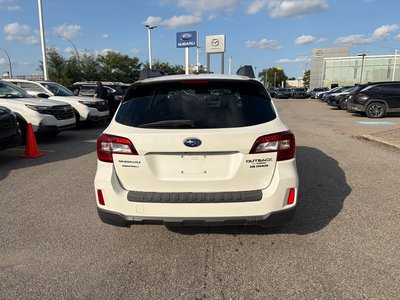 Subaru Outback  2015 à Dorval, Québec