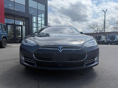 2015 Tesla Model S in Mississauga, Ontario