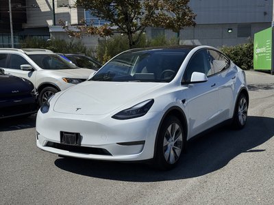 2024 Tesla Model Y in North Vancouver, British Columbia