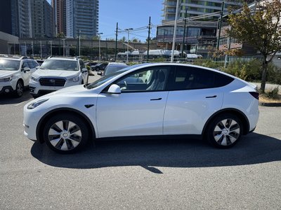 2024 Tesla Model Y in North Vancouver, British Columbia