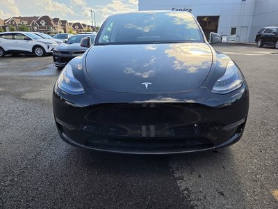 Tesla Model Y  2024 à Dollard-des-Ormeaux, Québec