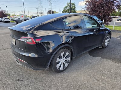 Tesla Model Y  2024 à Dollard-des-Ormeaux, Québec