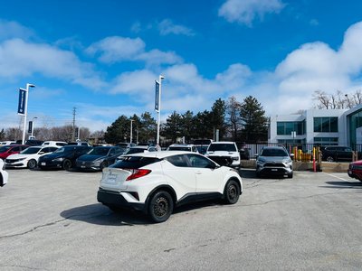 2020 Toyota C-HR in Barrie, Ontario