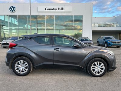 Toyota C-HR  2022 à Calgary, Alberta