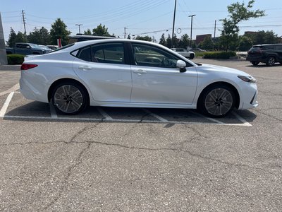 Toyota Camry Hybrid  2026 à Bolton, Ontario