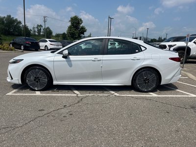 Toyota Camry Hybrid  2026 à Bolton, Ontario