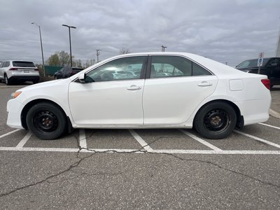 2013 Toyota Camry in Bolton, Ontario