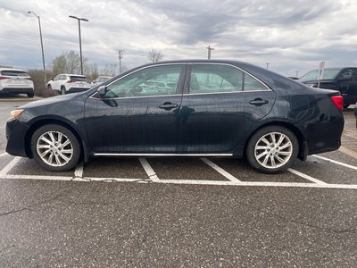 2014 Toyota Camry in Bolton, Ontario