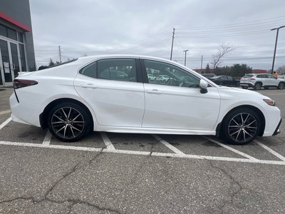Toyota Camry  2024 à Bolton, Ontario