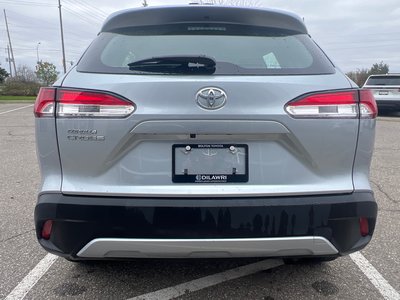 Toyota COROLLA CROSS  2024 à Bolton, Ontario