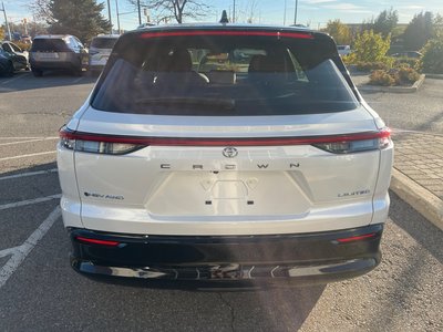 Toyota Crown Signia  2026 à Bolton, Ontario