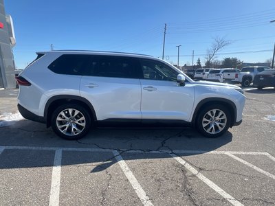 2025 Toyota GRAND HIGHLANDER HYBRID in Bolton, Ontario