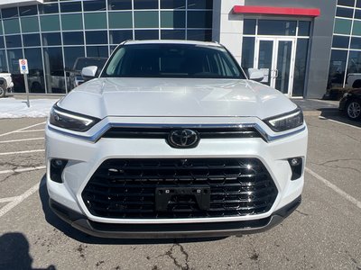 2025 Toyota GRAND HIGHLANDER HYBRID in Bolton, Ontario