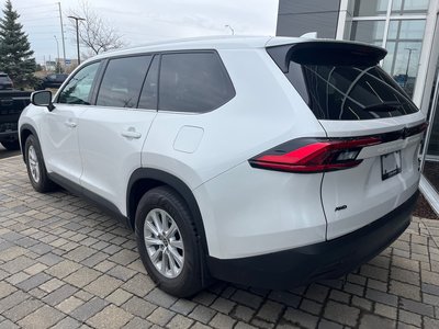 Toyota Grand Highlander  2024 à Bolton, Ontario