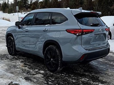 2023 Toyota Highlander hybrid in Regina, Saskatchewan