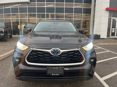 2024 Toyota Highlander hybrid in Bolton, Ontario