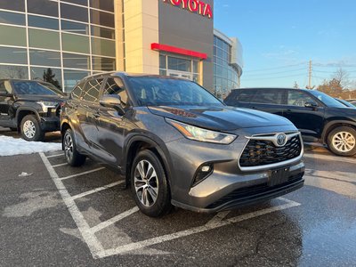 2024 Toyota Highlander Hybrid in Bolton, Ontario
