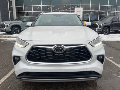 2026 Toyota Highlander Hybrid in Bolton, Ontario