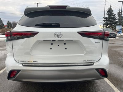 2026 Toyota Highlander Hybrid in Bolton, Ontario