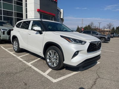 2026 Toyota Highlander Hybrid in Bolton, Ontario