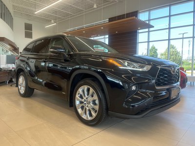 2026 Toyota Highlander Hybrid in Bolton, Ontario
