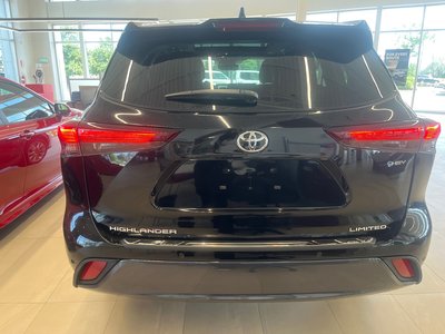 Toyota Highlander Hybrid  2026 à Bolton, Ontario