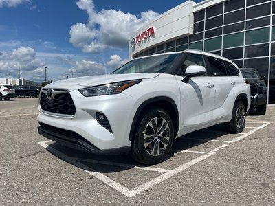 Toyota Highlander Hybrid  2026 à Bolton, Ontario