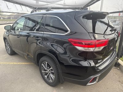 2017 Toyota Highlander in Calgary, Alberta