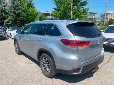 Toyota Highlander  2017 à Markham, Ontario