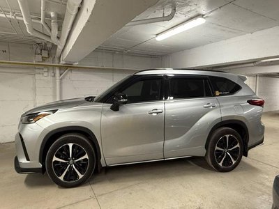 2021 Toyota Highlander in Regina, Saskatchewan