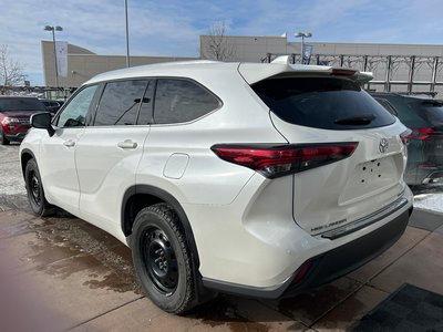 2021 Toyota Highlander in Calgary, Alberta