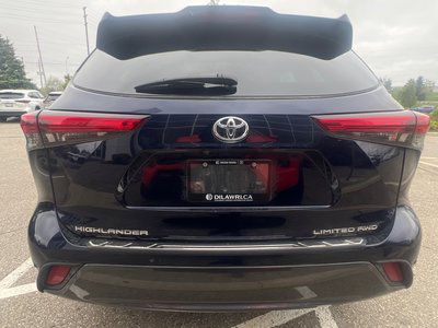 2021 Toyota Highlander in Bolton, Ontario