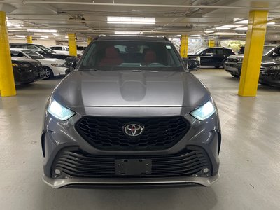 2022 Toyota Highlander in Markham, Ontario