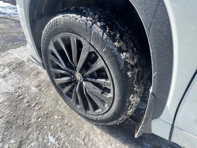 Toyota Highlander  2023 à Bolton, Ontario