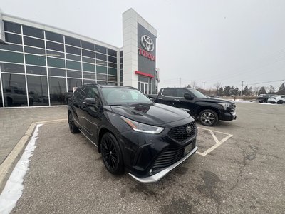 2024 Toyota Highlander in Bolton, Ontario