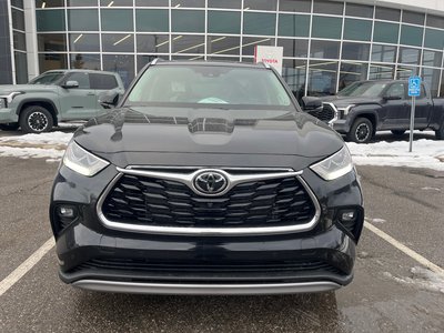2026 Toyota Highlander in Bolton, Ontario