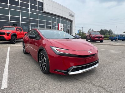 Toyota Prius Plug-in Hybrid  2025 à Bolton, Ontario