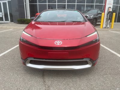 Toyota Prius Plug-in Hybrid  2025 à Bolton, Ontario