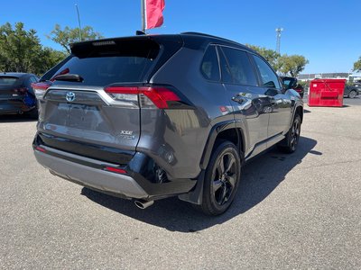 Toyota RAV4 Hybrid  2019 à Regina, Saskatchewan